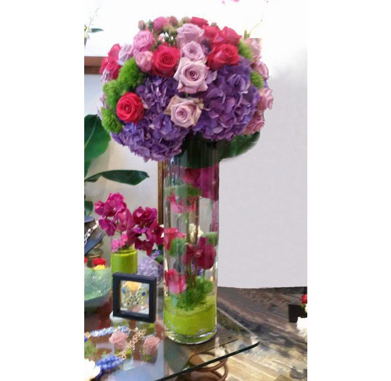 Composizione con fiori galleggianti